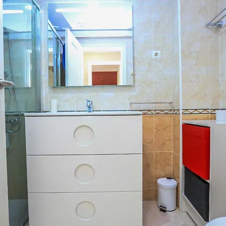 Litoral Costa Dorada - Pinamar Only Families Апартаменти Салоу